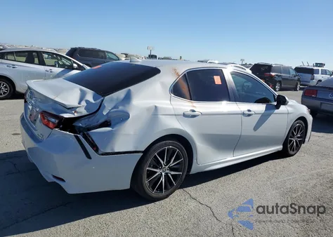 2022 Toyota Camry Night Shade z USA, uszkodzony, nr VIN 4T1S31AK0NU042301